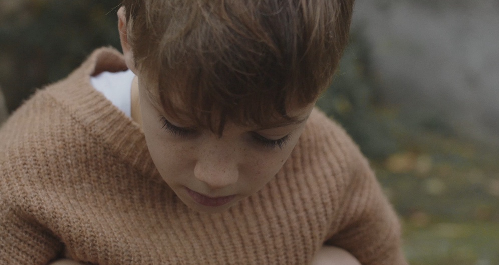 Il bimbo protagonista di "Fratelli", corto di Sara Amodeo